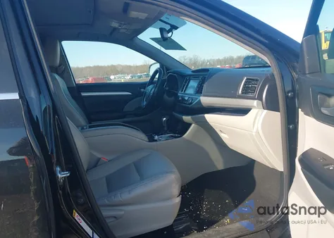 2015 Toyota Highlander Xle V6 from USA, damaged, VIN 5TDJKRFH5FS143130